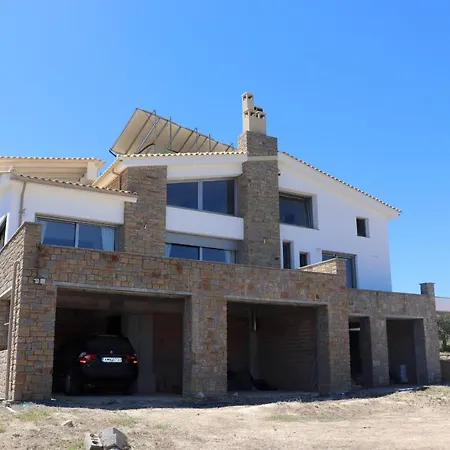 Апартаменты Assini View