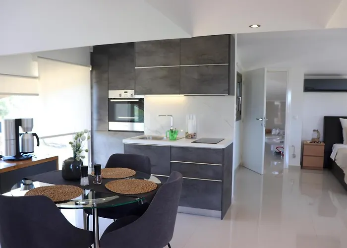 Assini View Apartmán Asíni