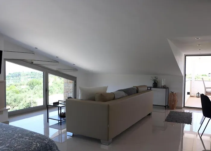 Assini View * Asíni